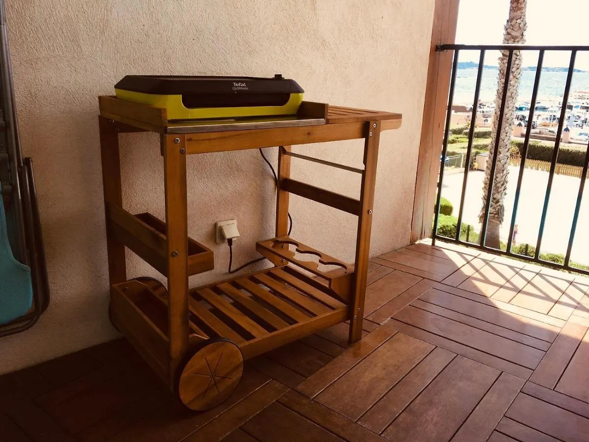 Blue Lagoon Six-Fours-les-Plages Apartment