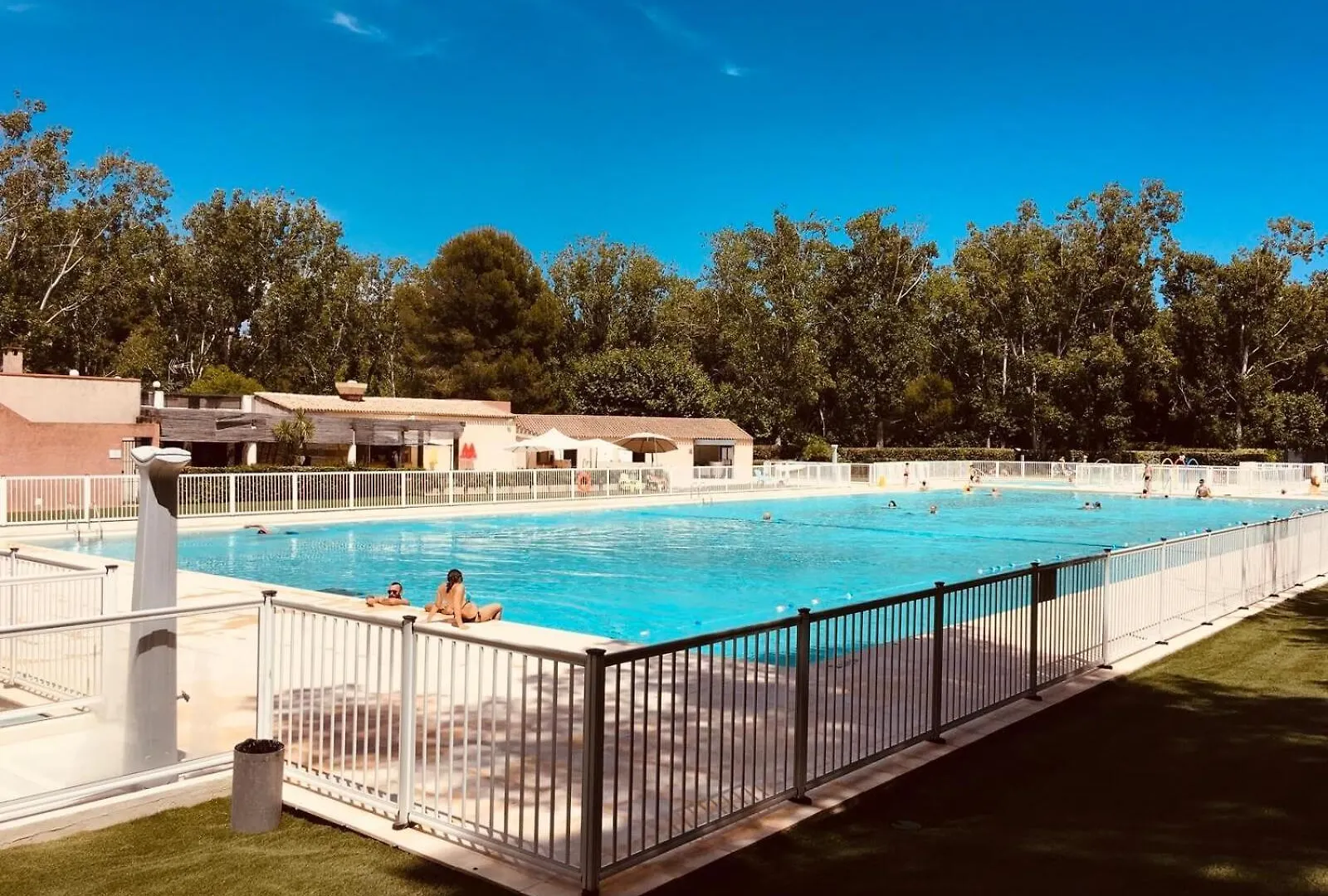 Apartment Blue Lagoon Six-Fours-les-Plages France